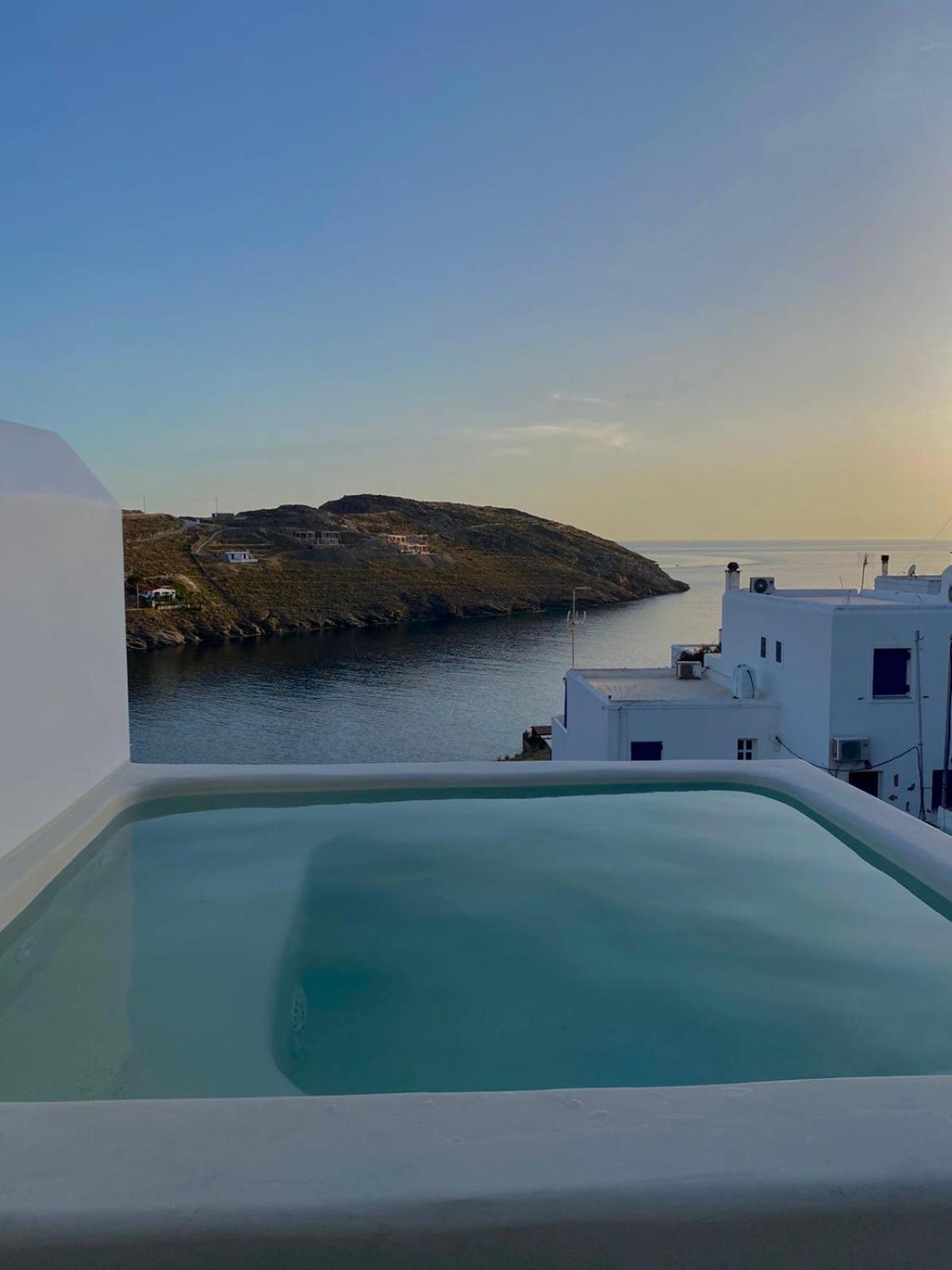 Vista Mare Suites Kythnos Exterior photo